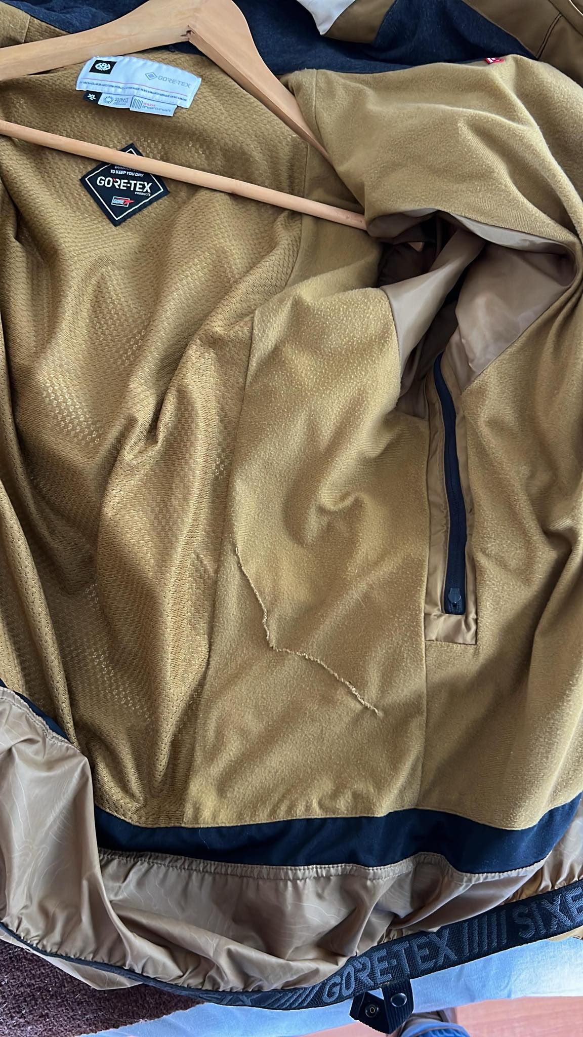 686 GORE-TEX GT Jacket - 6